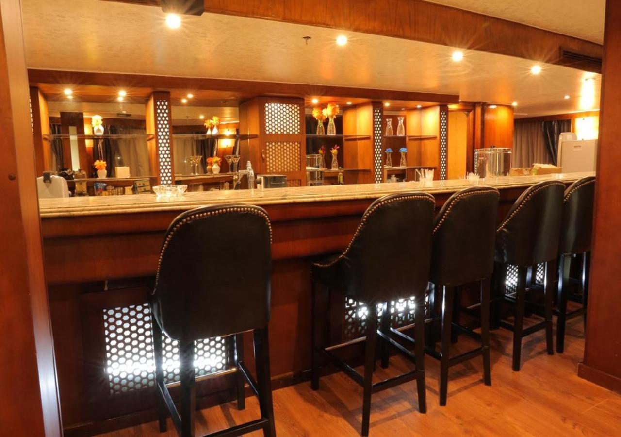 Nile Cruise Al Nabiltan Every Saturday From Luxor 4 Nights & Every Wednesday From Aswan 3 Nights Al Karnak Esterno foto